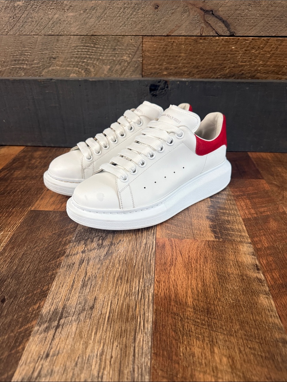 Alexander McQueen Oversized Sneakers White Red Suede Heel Tab Size 39 Italy